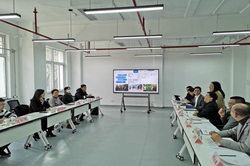 市發(fā)改委領導深入調研微電子學院 聚焦晶科微電子創(chuàng)新發(fā)展